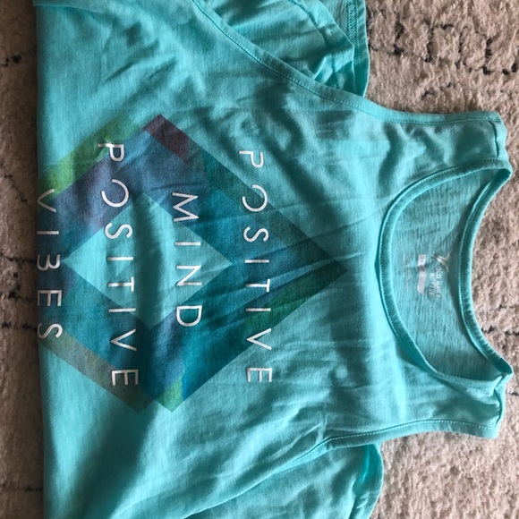 Positive mind positive vibes old navy active top - Picture 3 of 9